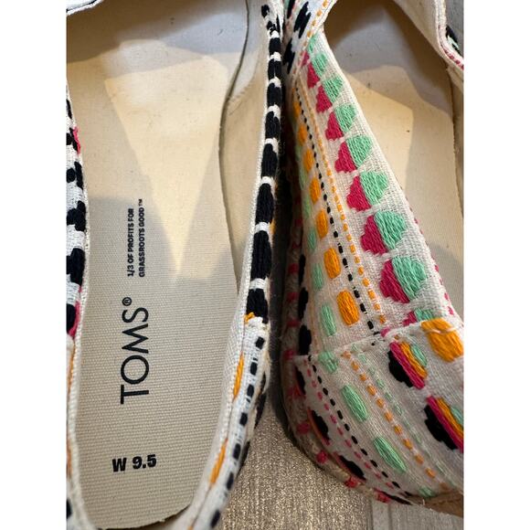 Tom’s flats -9.5‎ - Picture 3 of 4